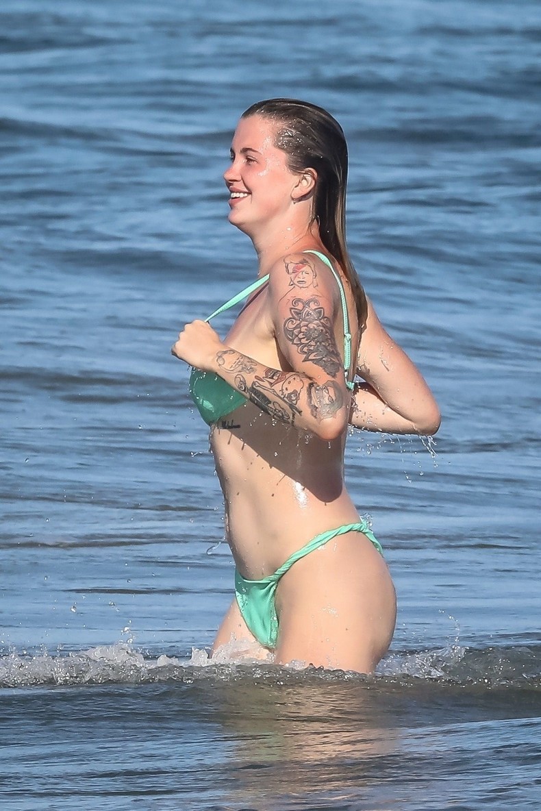 ireland-baldwin-sexy-tits-in-a-bikini-thefappening-pro-66 ireland baldwin sexy tits in a bikini thefappening pro 66