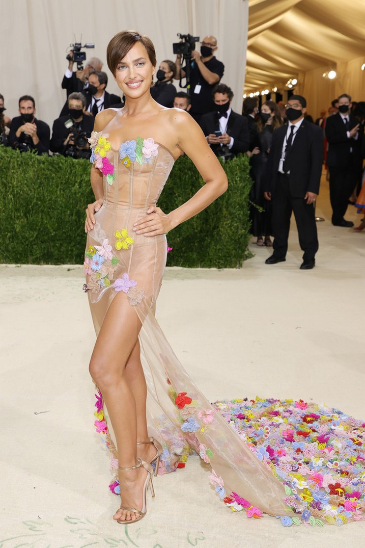 irina-shayk-hot-met-gala-2021-thefappening-cfd-6 irina shayk hot met gala 2021 thefappening cfd 6