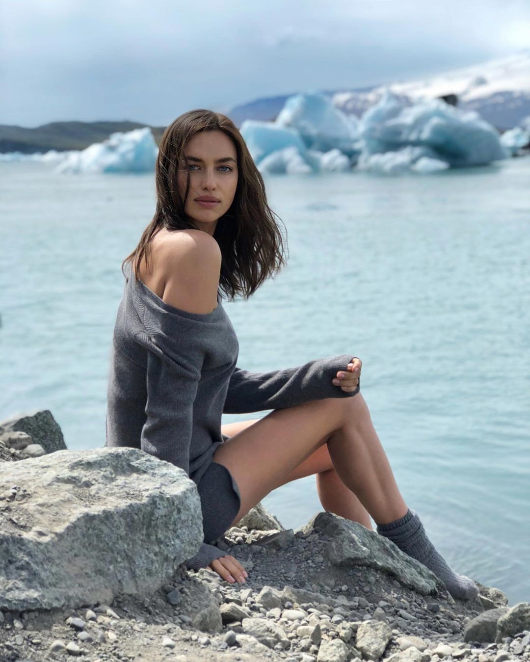 irina-shayk-iceland-photo Irina Shayk Iceland Photo