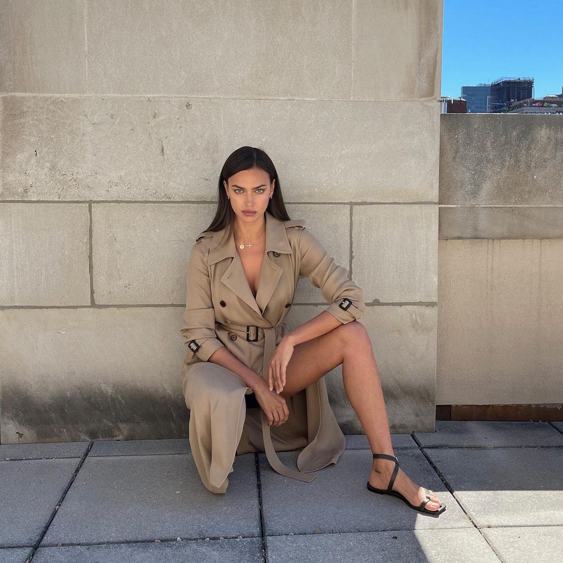 irina-shayk-nude-body-under-raincoat-thefappening-cfd-3 Irina Shayk Nude Body Under Raincoat