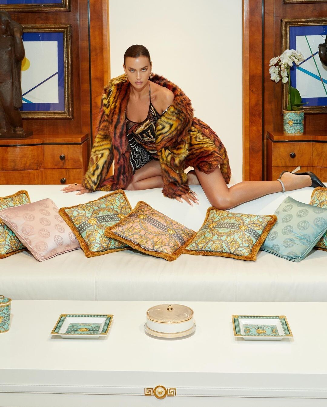irina-shayk-nude-in-donatella-versaces-garden-thefappeningpro-8 irina shayk nude in donatella versaces garden thefappeningpro 8