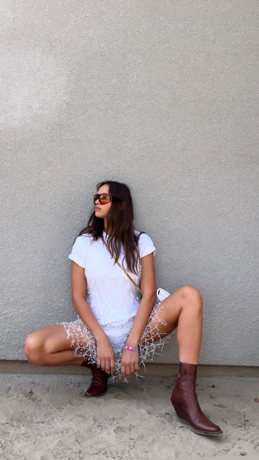 irina-shayk-sexy-at-coachella-thefappening-pro-6-1 Irina Shayk Hot Look At Coachella 2022