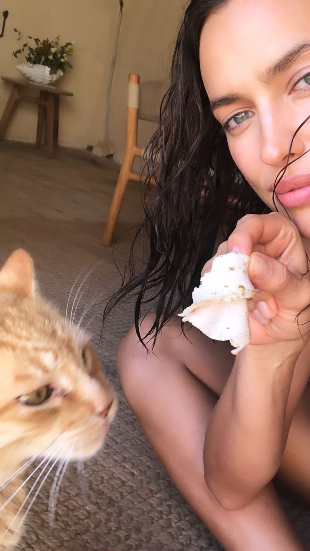 irina-shayk-sexy-bts-versace-thefappeningpro-2 irina shayk sexy bts versace thefappeningpro 2