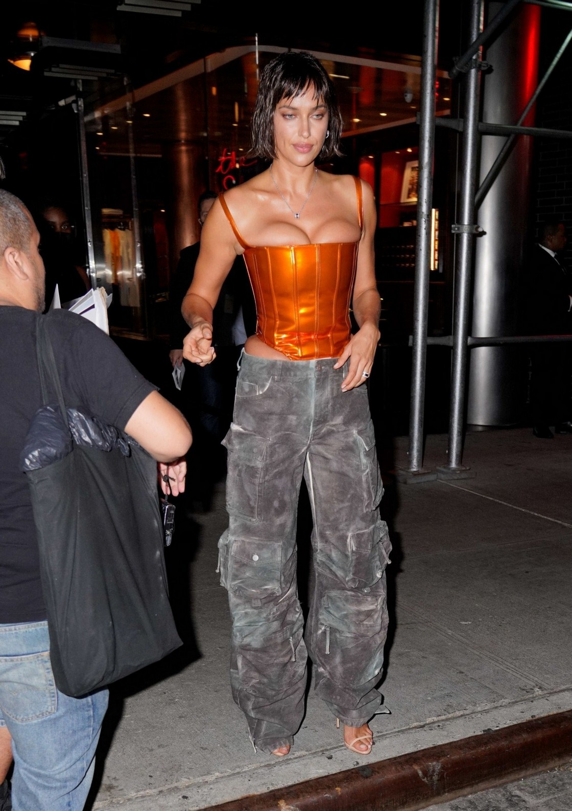 irina-shayk-sexy-in-tight-corset-thefappening-cfd-14 irina shayk sexy in tight corset thefappening cfd 14