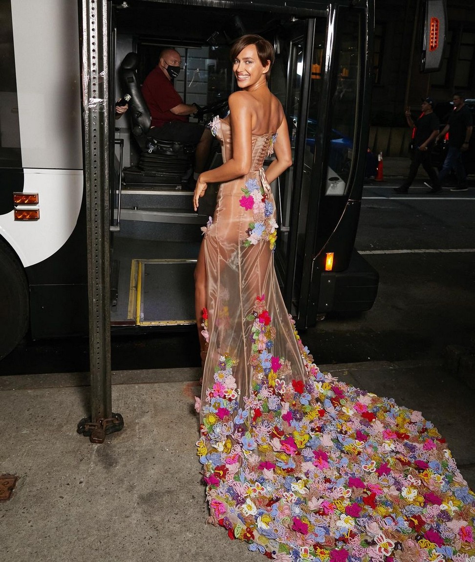 irina-shayk-sexy-met-gala-2021-thefappening-cfd-7 irina shayk sexy met gala 2021 thefappening cfd 7