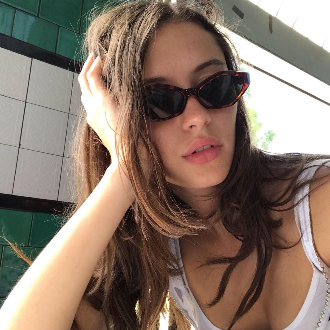 iris-law-hot-sexy-pics-18 iris law hot sexy pics 18