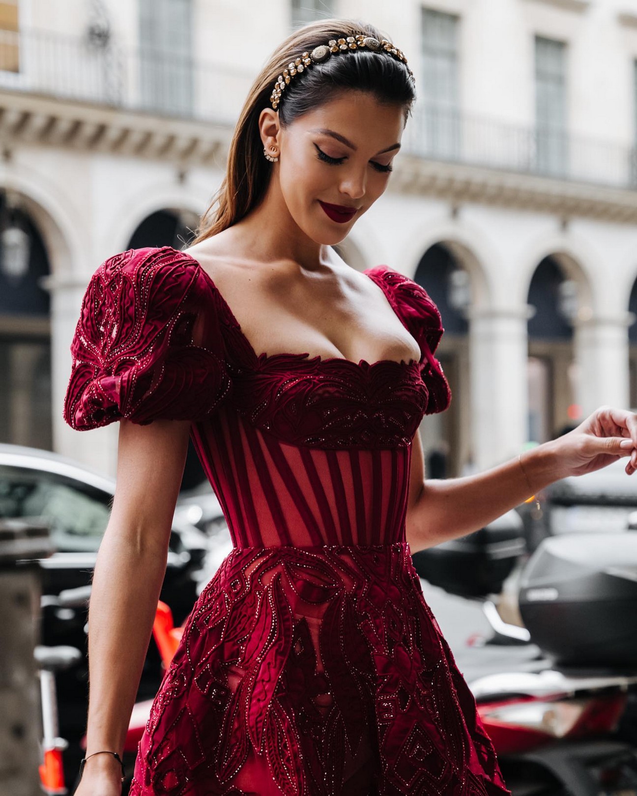 iris-mittenaere-sexy-thefappening-cfd-5 Iris Mittenaere Hot