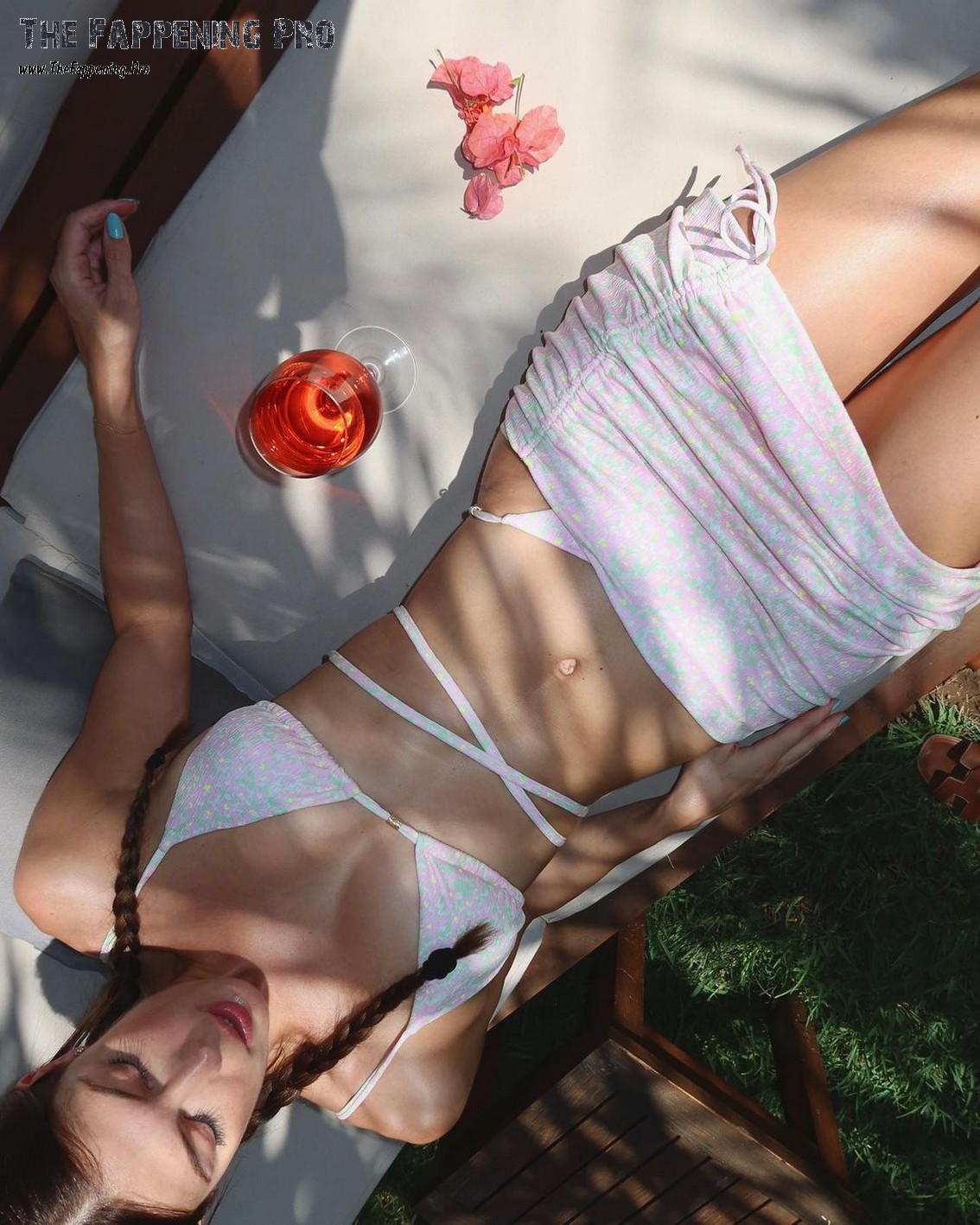 iris-mittenaere-sexy-thefappening-cfd-7 Iris Mittenaere Fappening