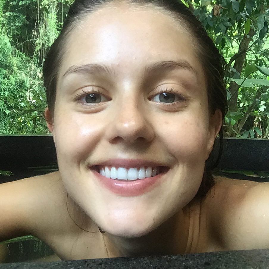 isabelle-cornish-26-topless-thefappening-pro_ isabelle cornish 26 topless thefappening pro