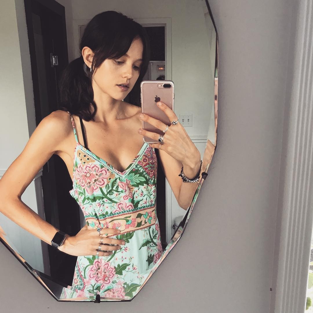 isabelle-cornish-62-topless-thefappening-pro_ isabelle cornish 62 topless thefappening pro
