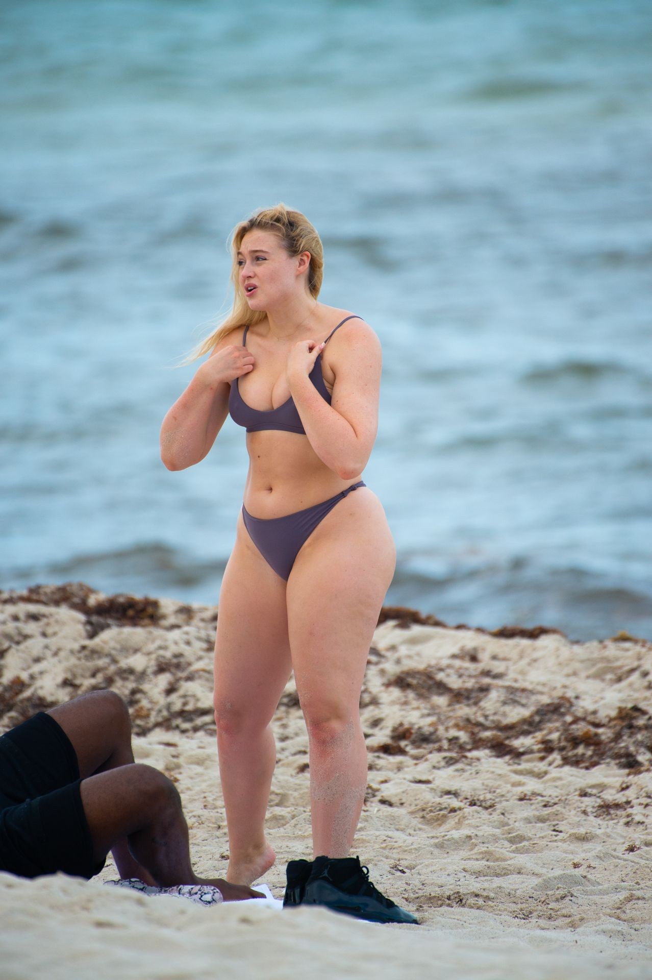 iskra-lawrence-big-black-stick-for-big-white-ass-18 iskra lawrence big black stick for big white ass 18