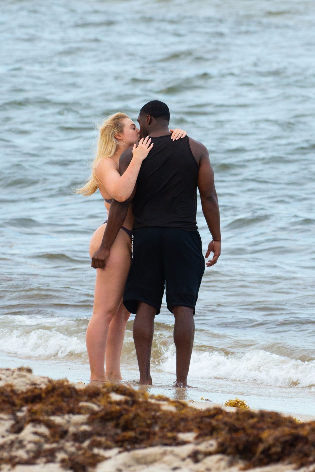 iskra-lawrence-big-black-stick-for-big-white-ass-27 iskra lawrence big black stick for big white ass 27