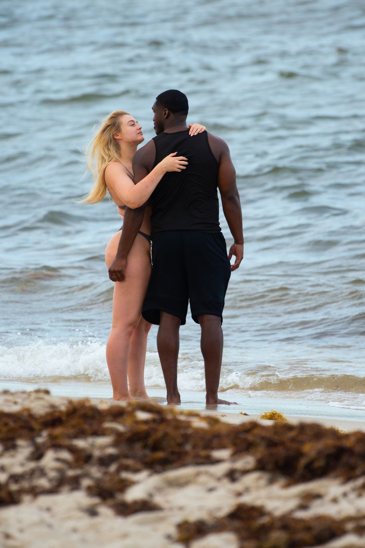 iskra-lawrence-big-black-stick-for-big-white-ass-3 iskra lawrence big black stick for big white ass 3