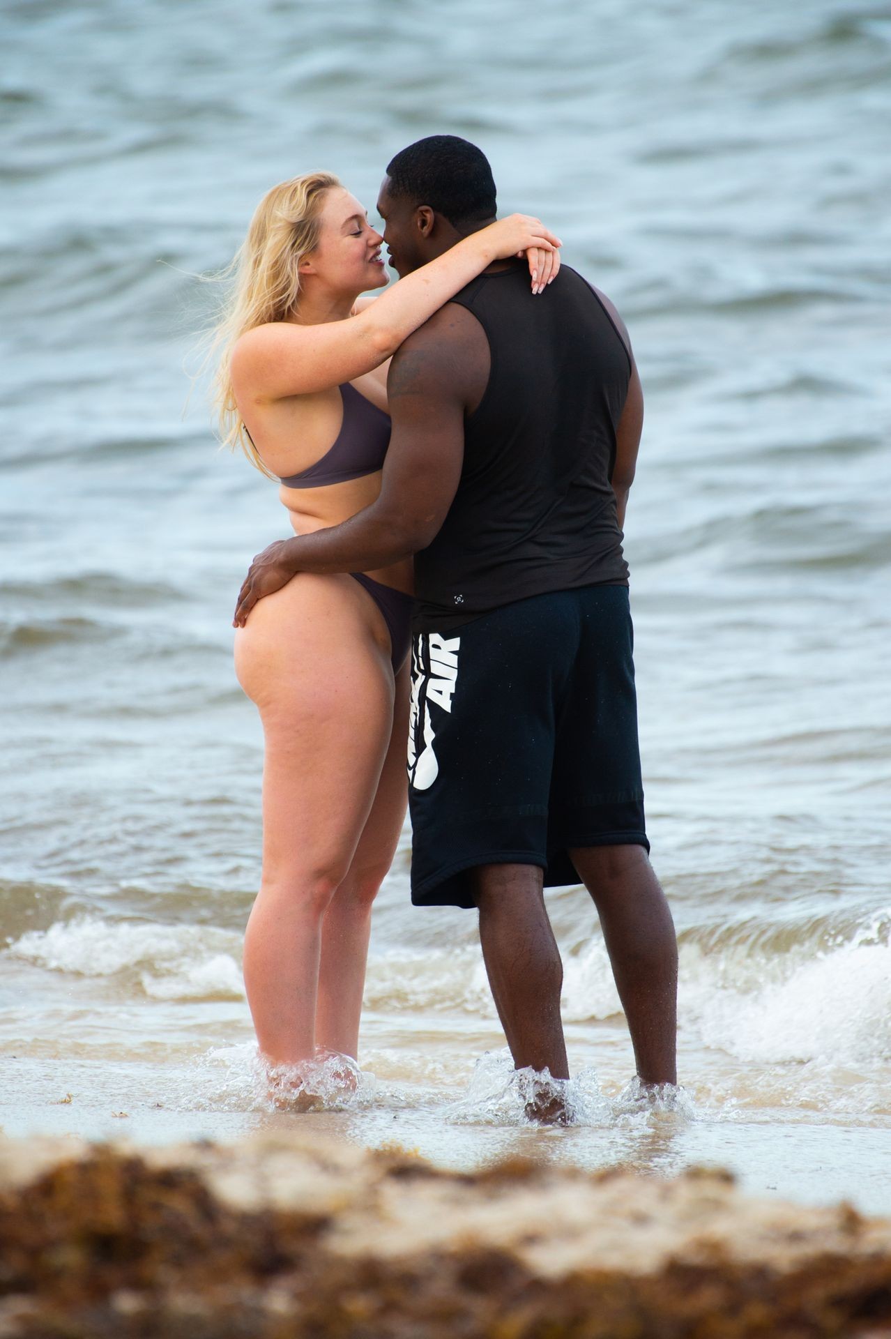 iskra-lawrence-big-black-stick-for-big-white-ass-33 iskra lawrence big black stick for big white ass 33
