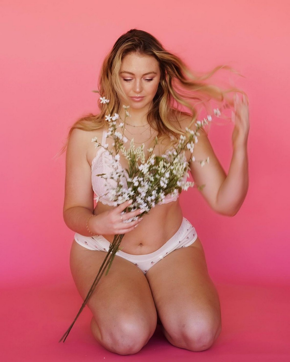 iskra lawrence hot thefappening cfd 11 1