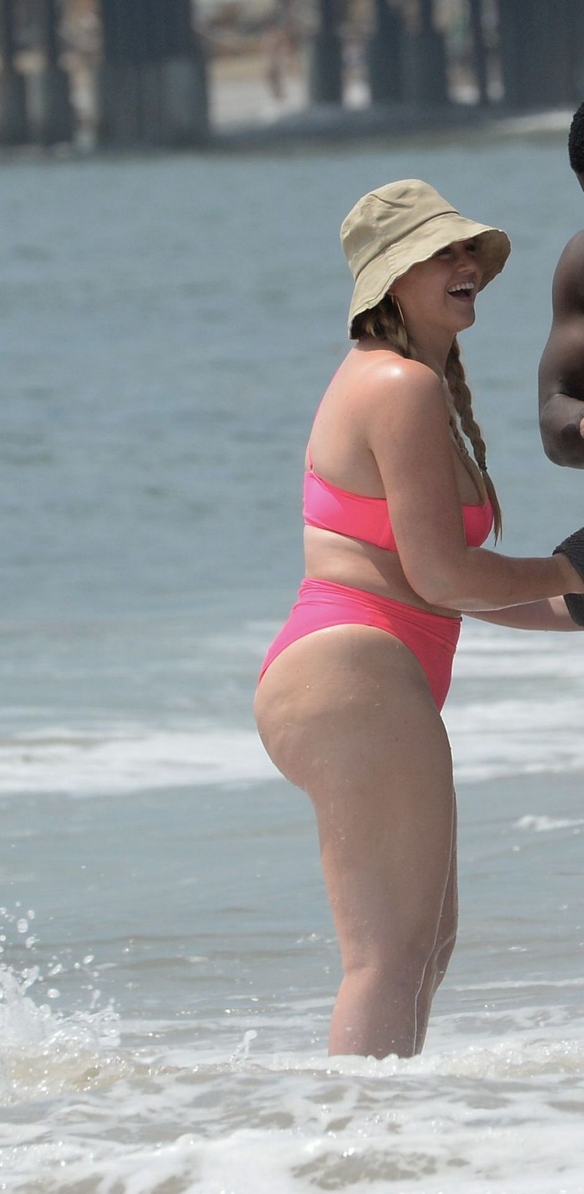 iskra lawrence showed a sexy ass in a bikini for the first time after pregnancy thefappening cfd 17
