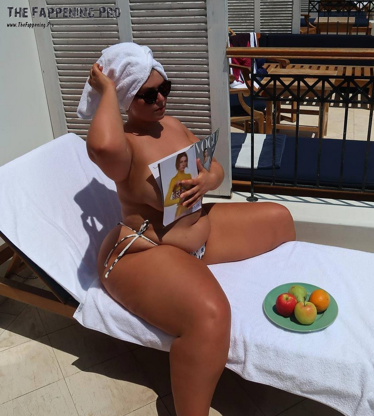 izzy-nicholls-nude-thefappening-cfd-4 Isabel Nicholls Nudity