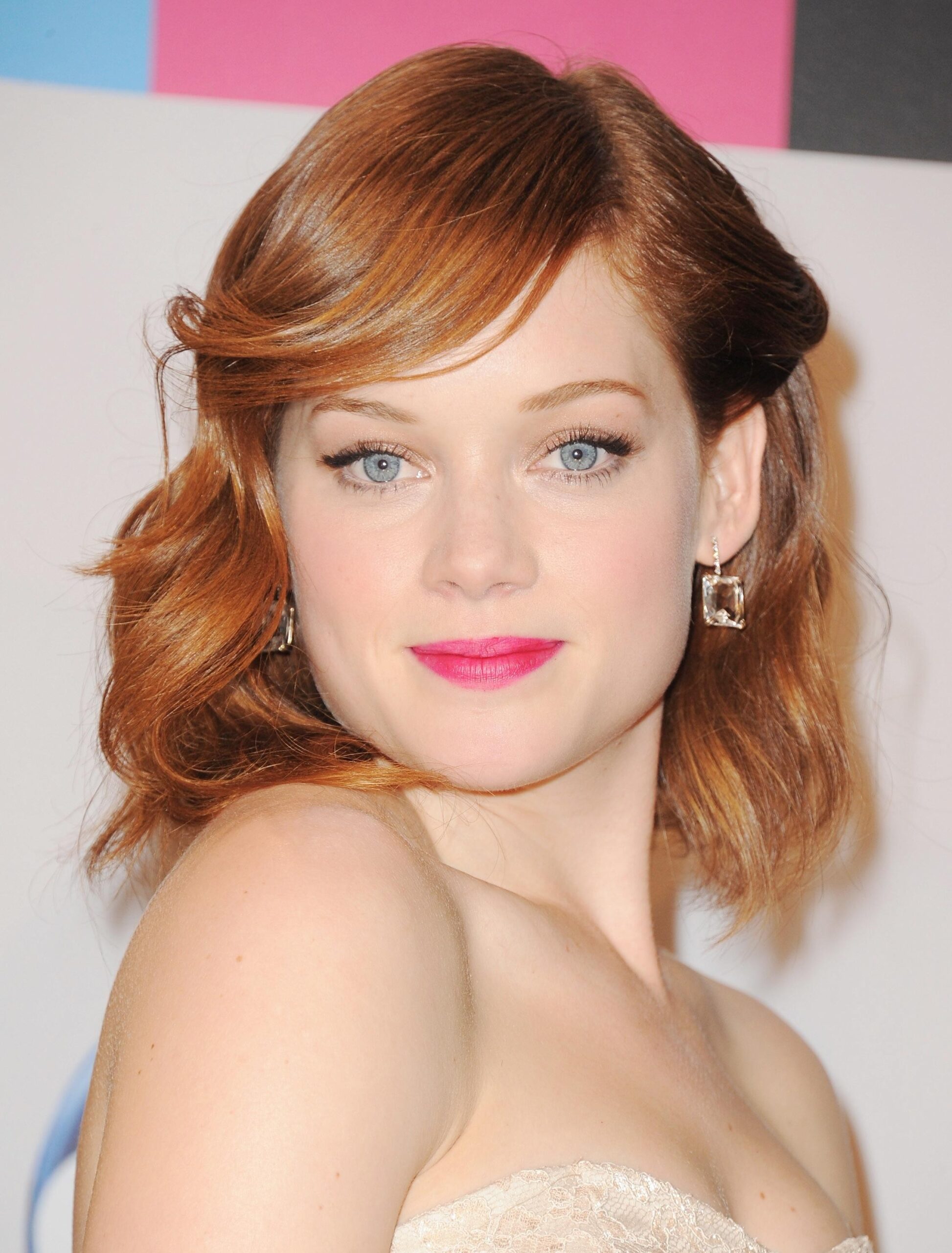 jane-levy-nude-sexy-31 jane-levy-nude-sexy-31