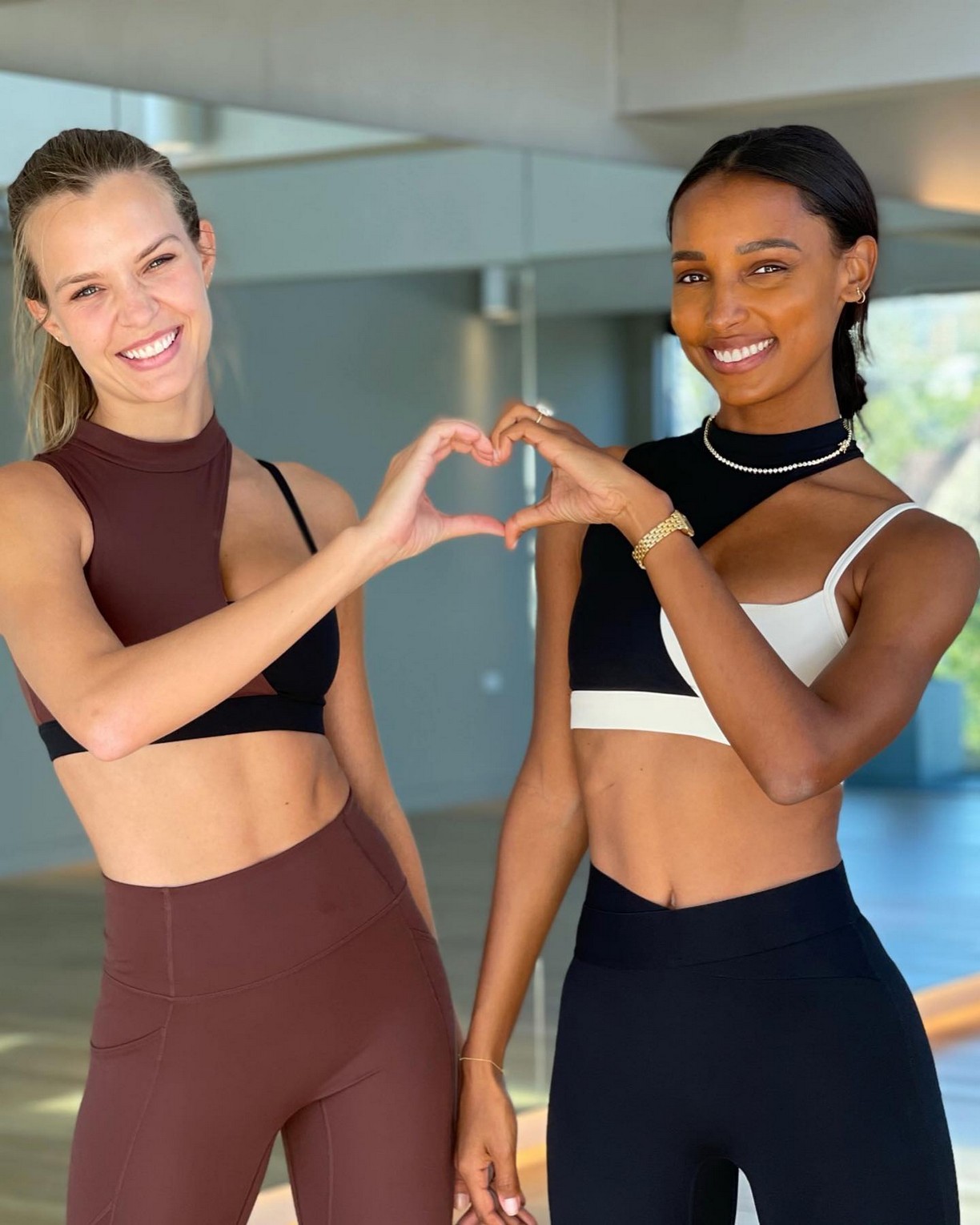 jasmine-tookes-and-josephine-skriver-sexy-joja-thefappening-cfd-3 jasmine tookes and josephine skriver sexy joja thefappening cfd 3