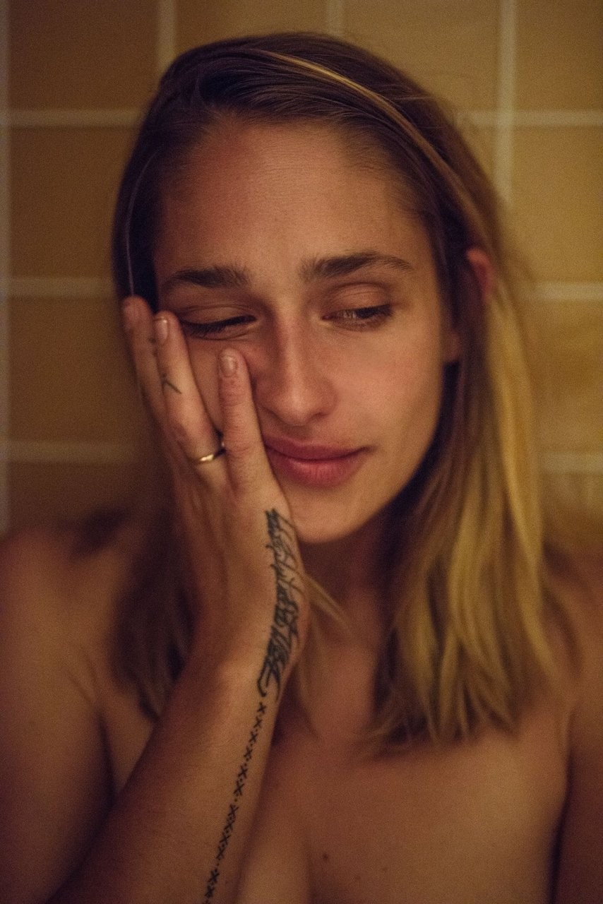 jemima-kirke-nude-leaked-11 jemima kirke nude leaked 11