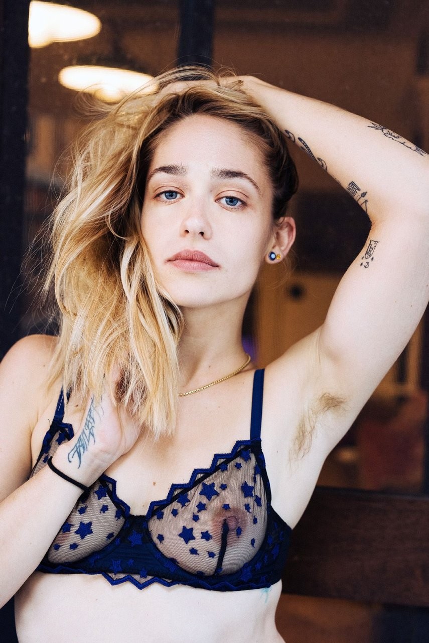 jemima-kirke-sexy-14 jemima kirke sexy 14