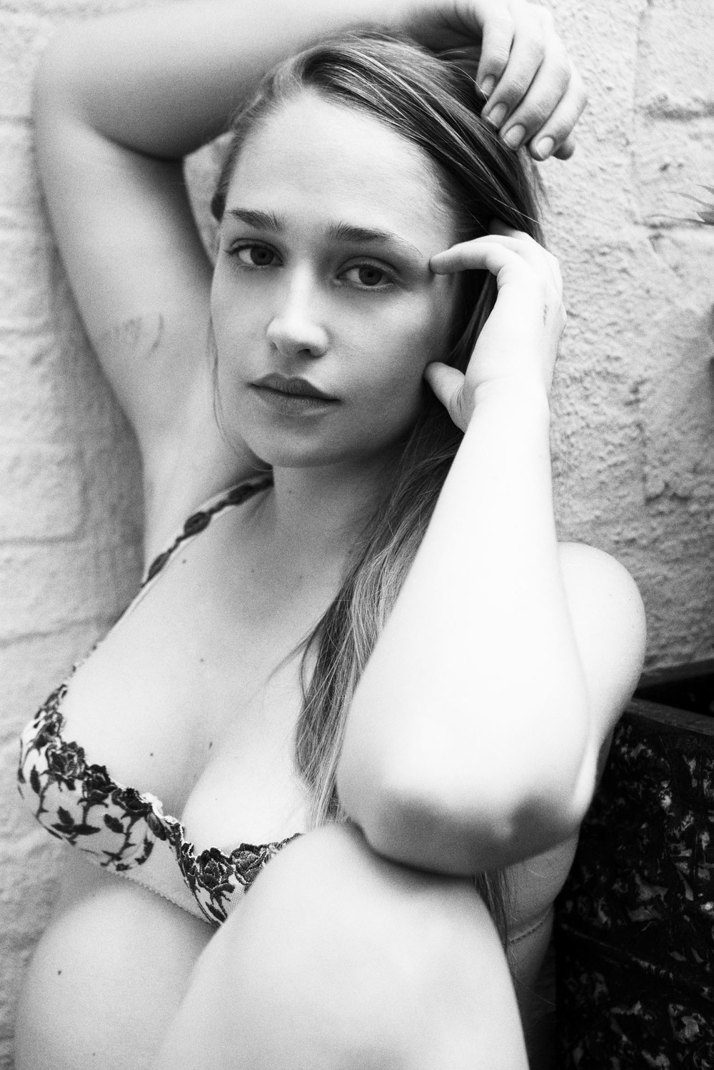 jemima-kirke-sexy-9 jemima kirke sexy 9