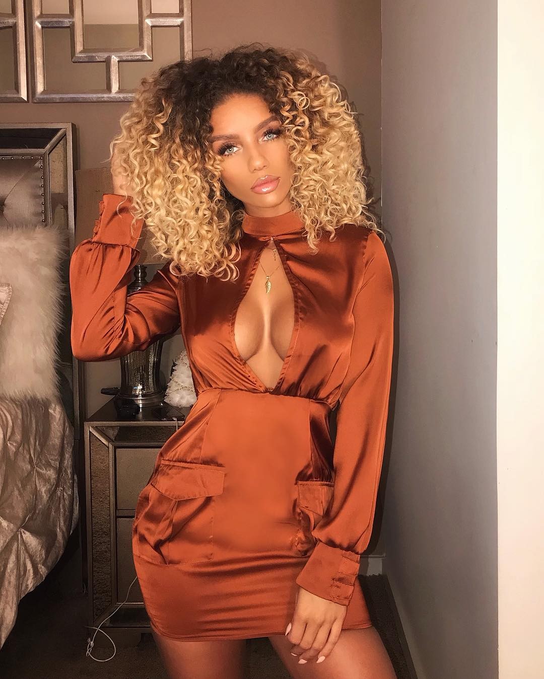 jena-frumes-topless-sexy-14 jena frumes topless sexy 14