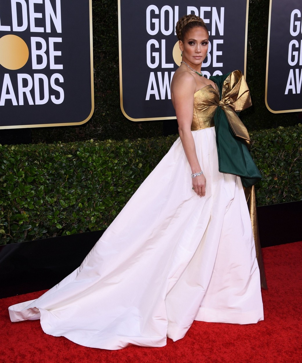 jennifer-lopez-funny-dress-thefappening-cfd-17 jennifer lopez funny dress thefappening cfd 17