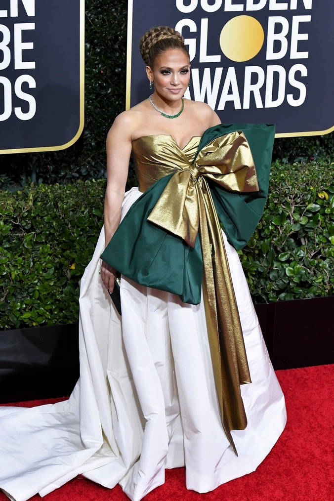 jennifer-lopez-funny-dress-thefappening-cfd-19 Jennifer Lopez Bad Dress