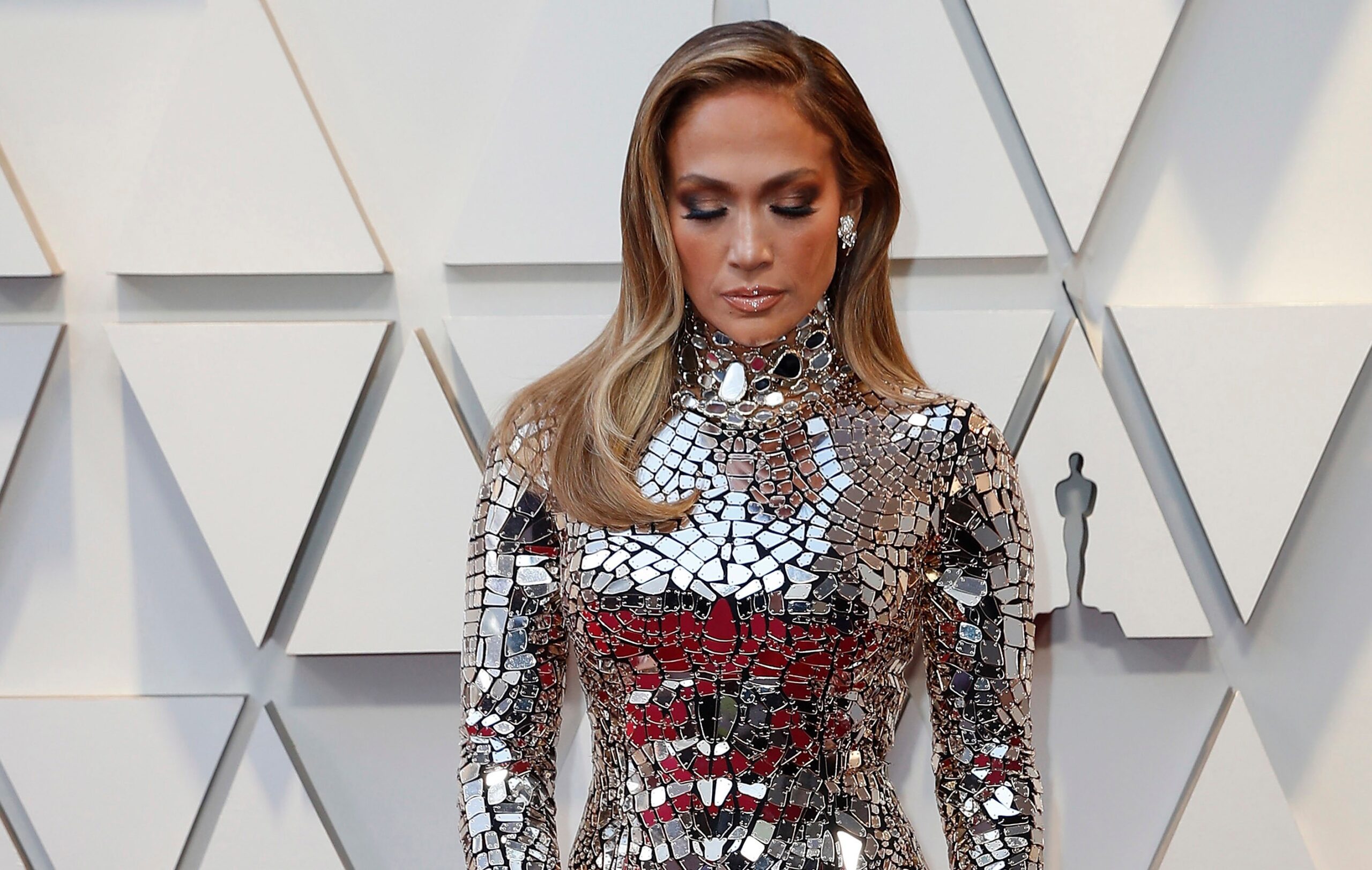 jennifer-lopez-sexy-academy-award-15 jennifer lopez sexy academy award 15 scaled