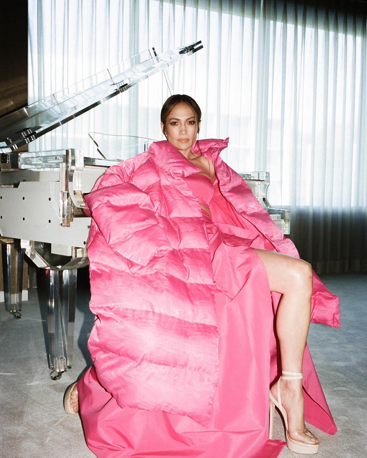 jennifer-lopez-sexy-marry-me-thefappening-cfd-10 Jennifer Lopez Feet