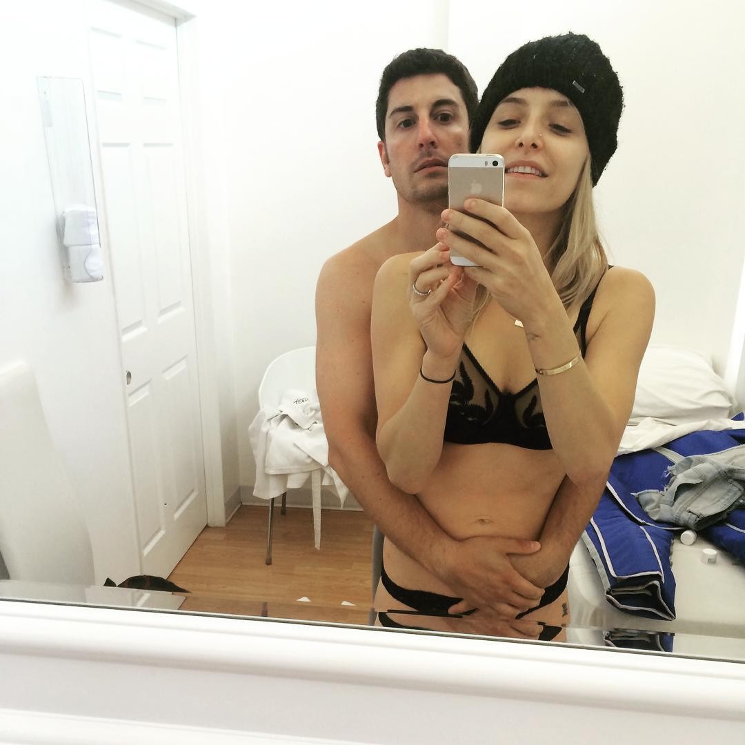 jenny-mollen-nude-thefappening-6 jenny mollen nude thefappening 6