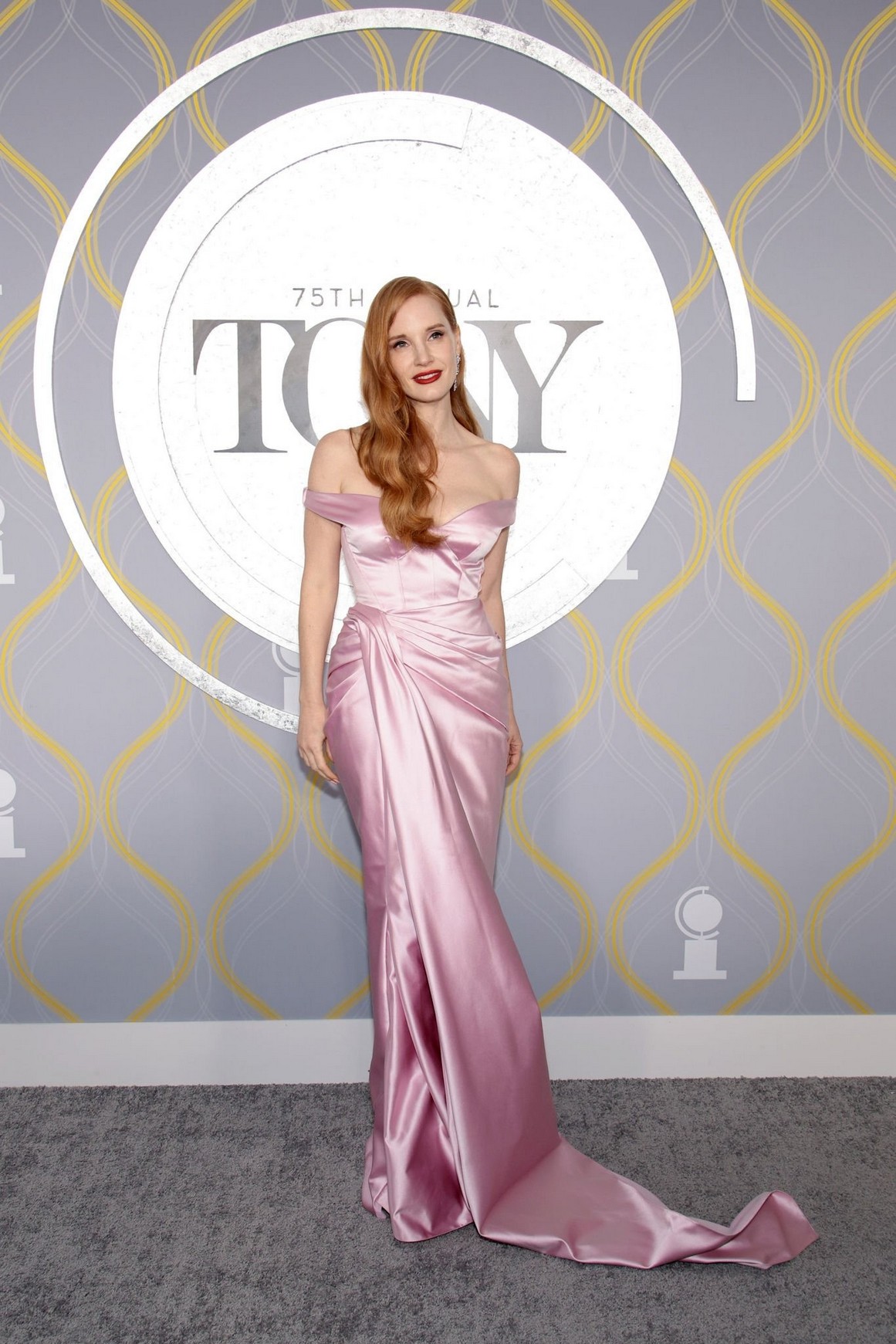 jessica-chastain-cleavage-thefappening-cfd-4 Jessica Chastain Deep Cleavage