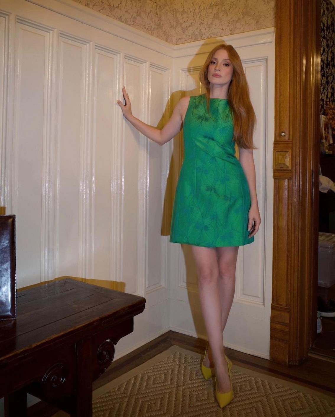 Jessica Chastain Sexy Legs