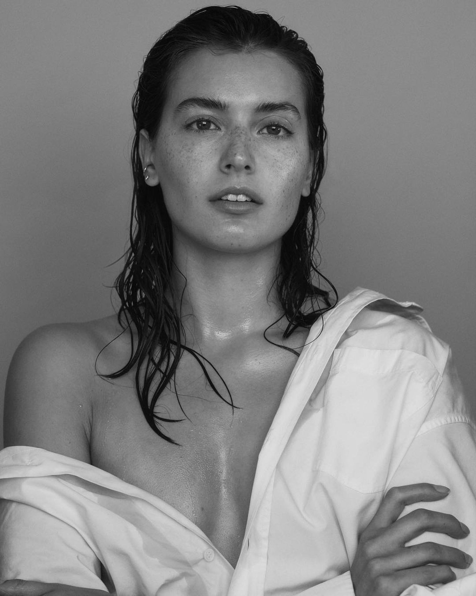jessica-clements-topless-nude-9 jessica clements topless nude 9