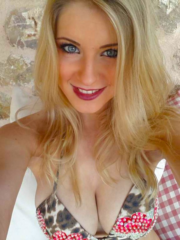 jessica-davies-naked-leaked-15 Jessica-Davies-Naked-Leaked-15