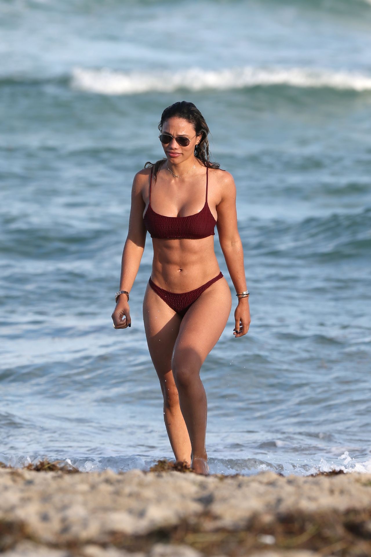 jessica-ledon-bikini-ass-10 jessica ledon bikini ass 10
