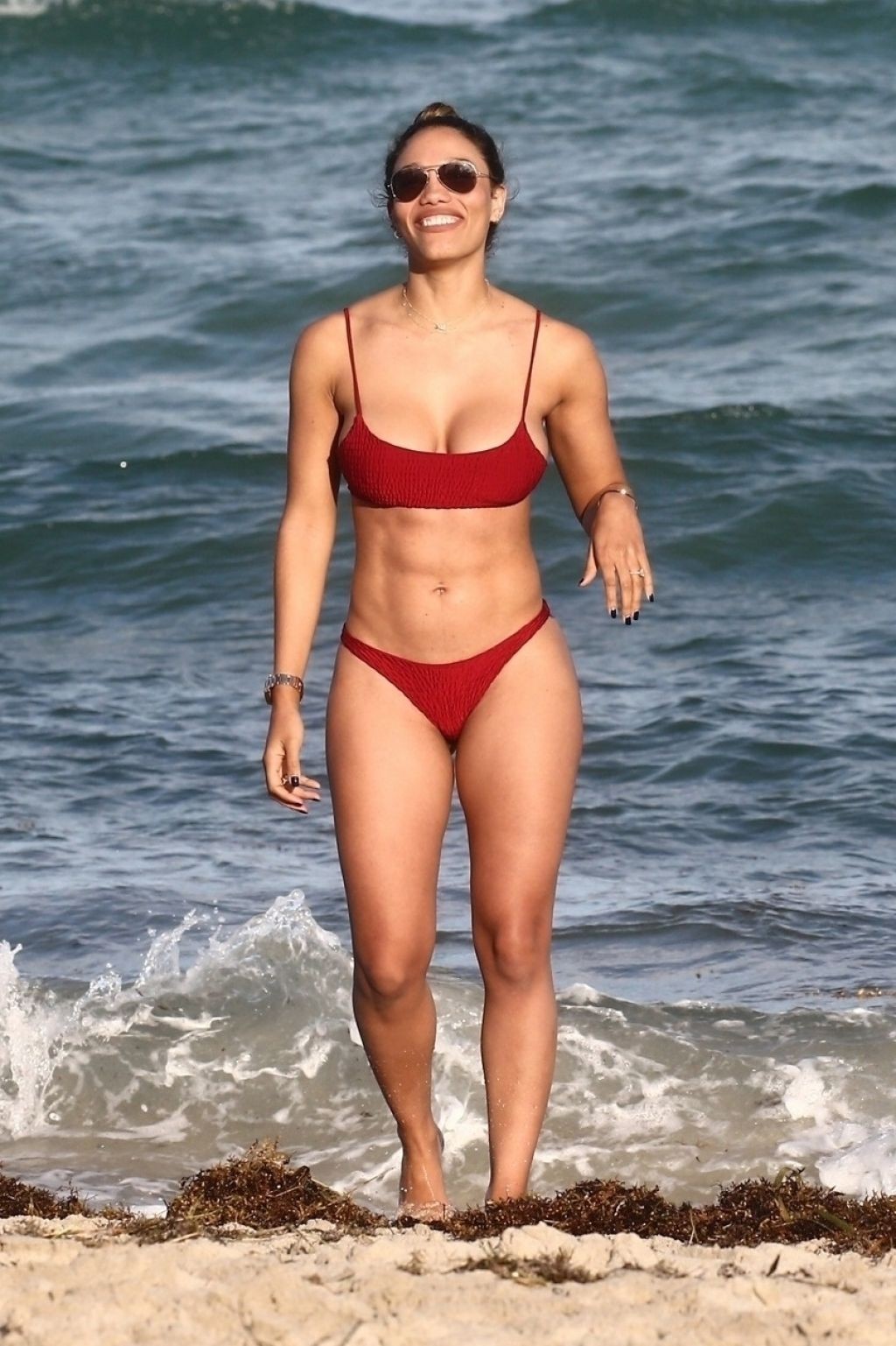 jessica-ledon-bikini-ass-76 jessica ledon bikini ass 76