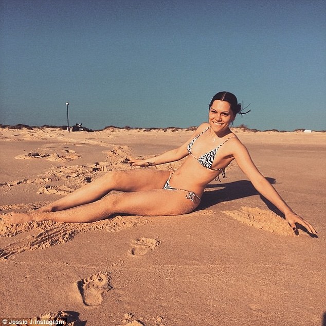 jessie-j-nude-sexy-the-fappening-pro-3 jessie j nude sexy the fappening pro 3
