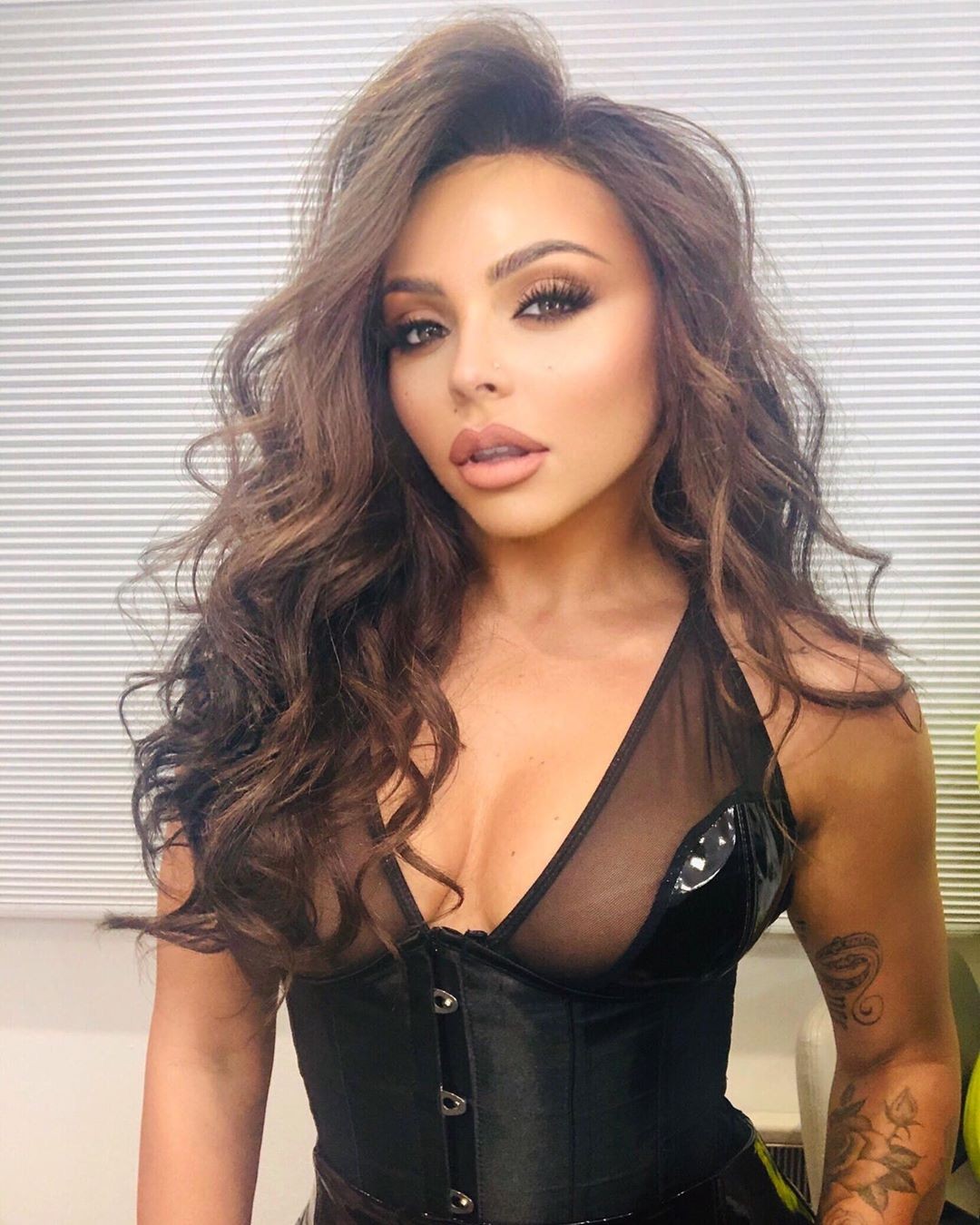 jesy-nelson-sexy-lingerie-thefappeningpro-2 jesy nelson sexy lingerie thefappeningpro 2