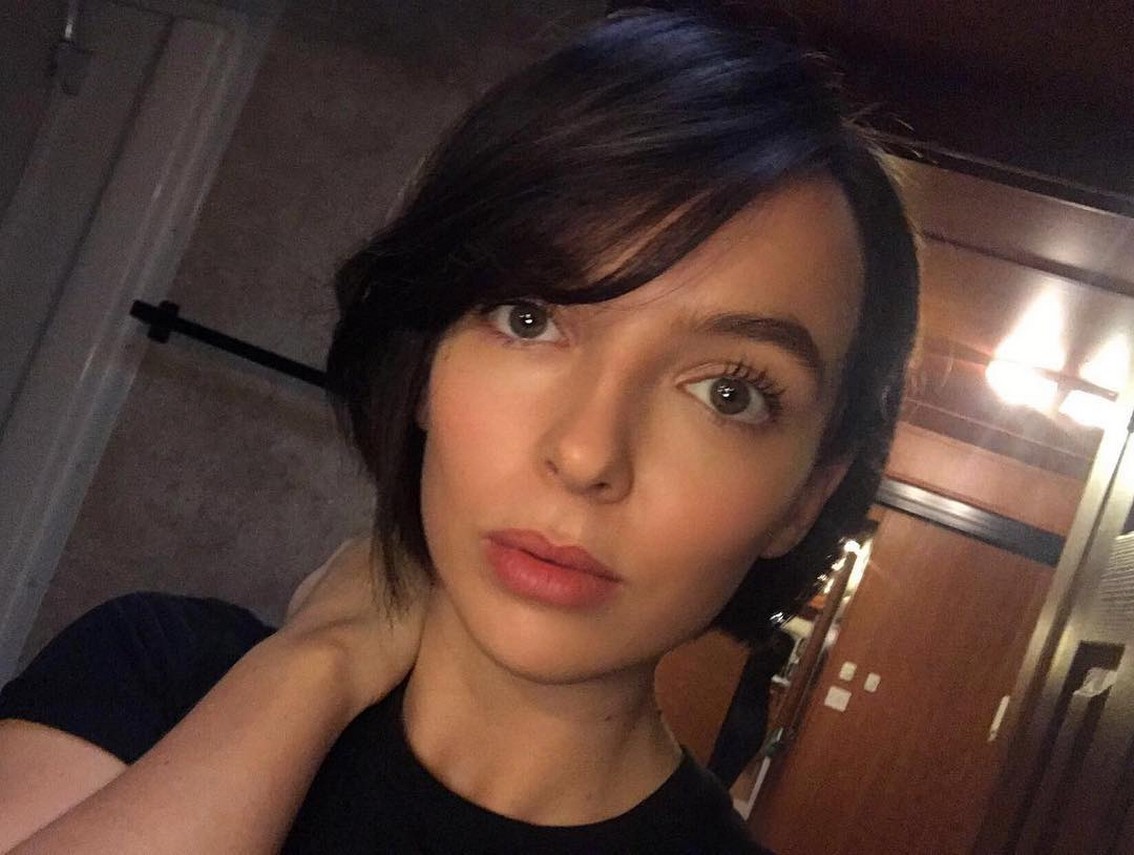 jodie-comer-selfie-thefappening-cfd-8 Jodie Comer Brunette