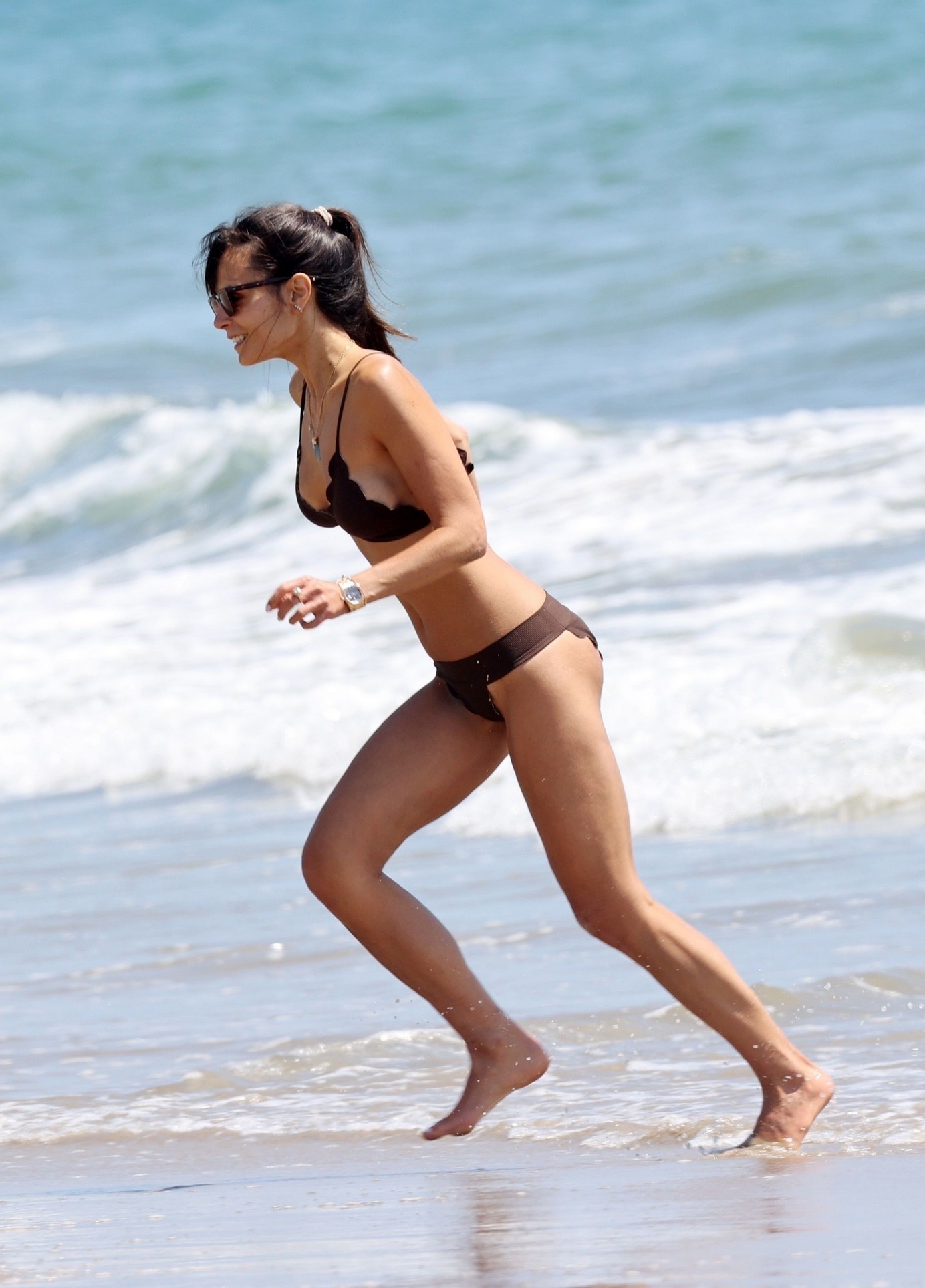 jordana-brewster-sexy-ass-in-a-bikini-thefappening-cfd-28 jordana brewster sexy ass in a bikini thefappening cfd 28