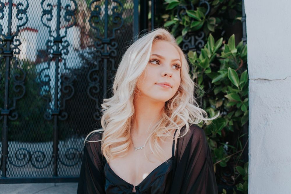 jordyn-jones-sexy-c-heads-16 jordyn jones sexy c heads 16
