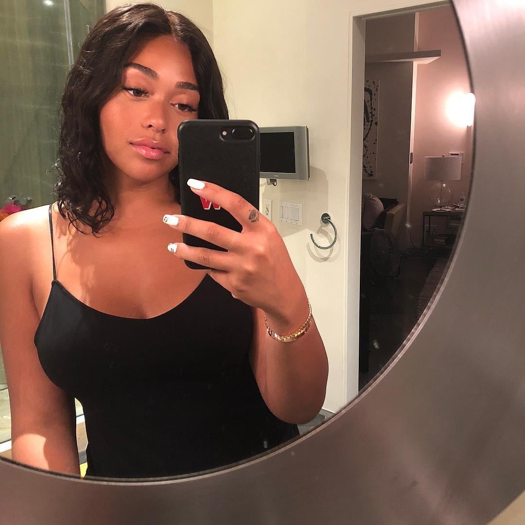 jordyn-woods-topless-sexy-28 jordyn woods topless sexy 28