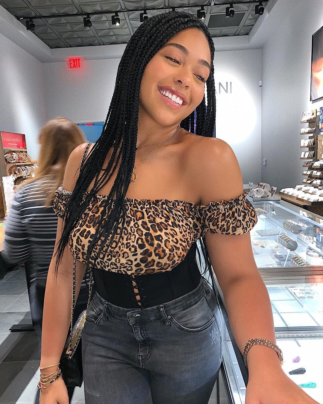 jordyn-woods-topless-sexy-60 jordyn woods topless sexy 60