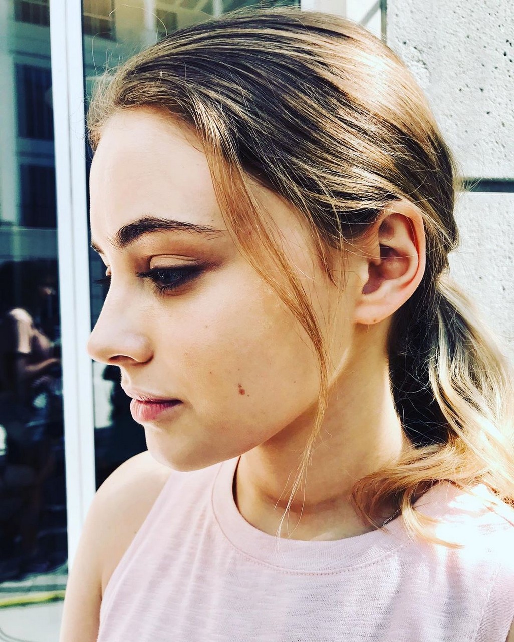 josephine-langford-hot-selfie-thefappening-cfd-1 josephine langford hot selfie thefappening cfd 1