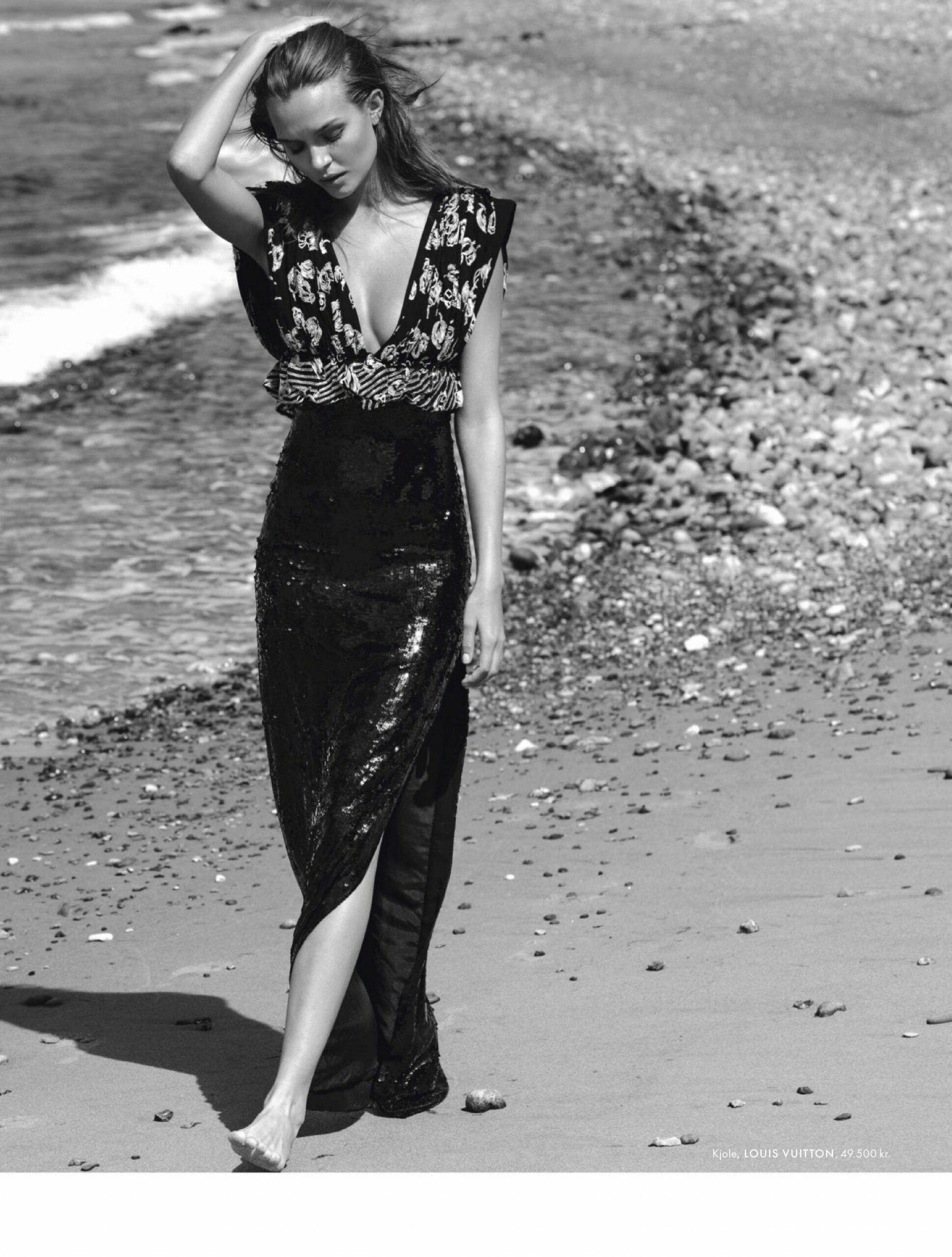 josephine-skriver-sexy-elle-5 josephine skriver sexy elle 5 scaled