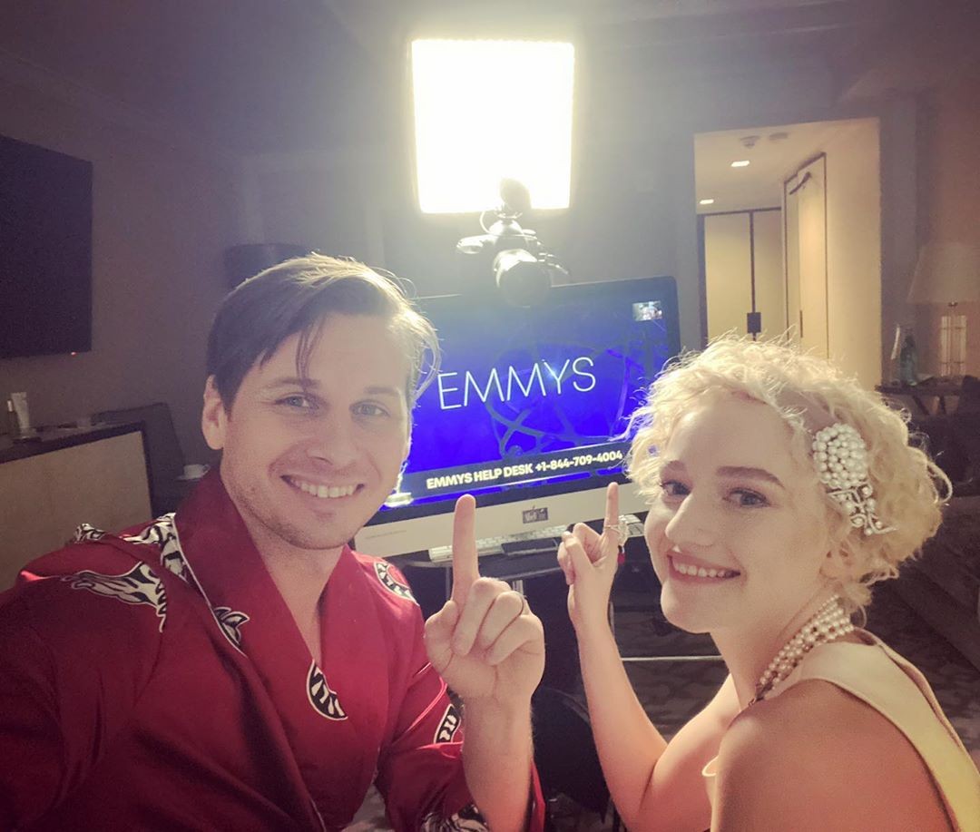 julia-garner-is-celebrating-an-emmy-award-in-bed-thefappeningpro-6 julia garner is celebrating an emmy award in bed thefappeningpro 6