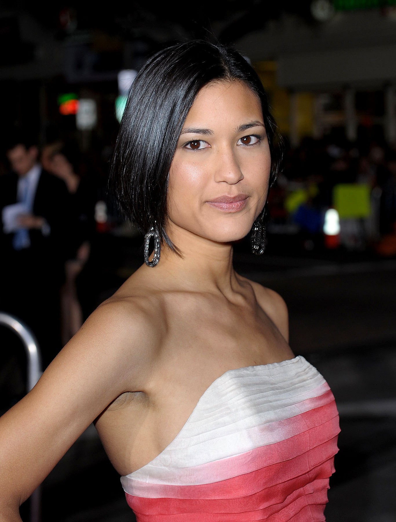 julia-jones-nude-sexy-32 julia jones nude sexy 32