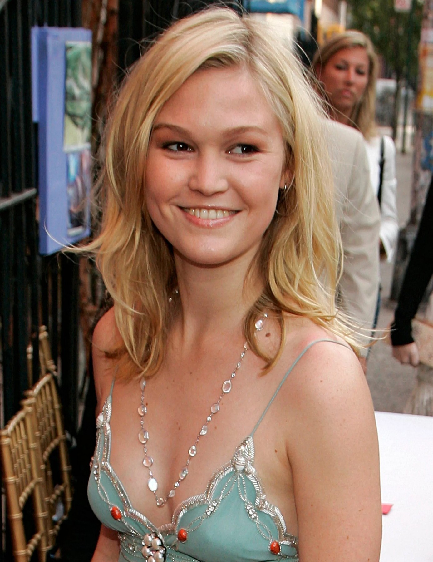 julia-stiles-tits-thefappening-cfd-1 Julia Stiles Tits